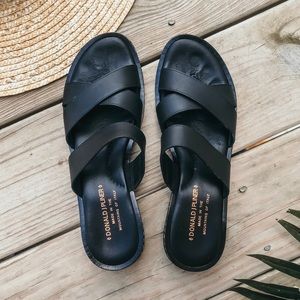Donald J Pliner Black Leather Sandals